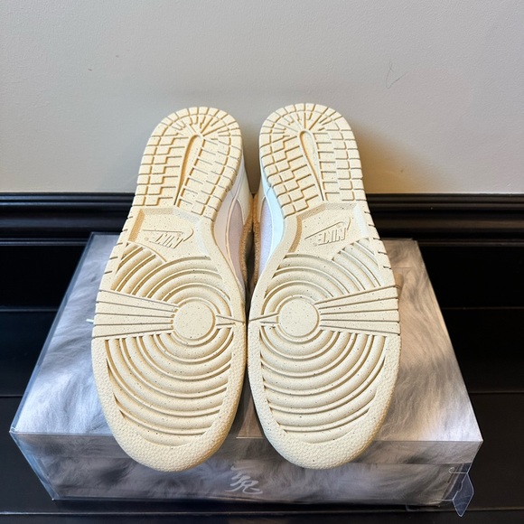 🐇 Nike Dunk “Year of the Rabbit” – Fossil (Men’s 10.5) - Picture 5 of 7